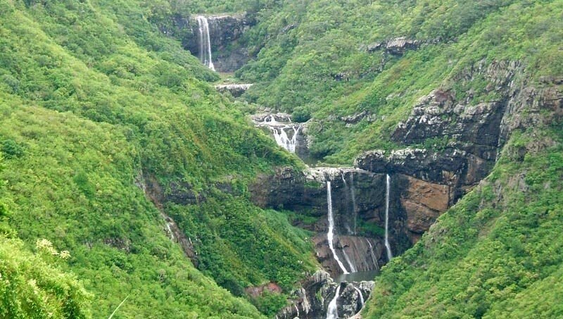 Visit Mauritius, 7 cascade
self-employed visa