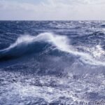 Anticyclone Arrival: Cooler Weather and Rough Seas in Mauritius