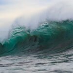 heavy swell strong wave mauritius weather report